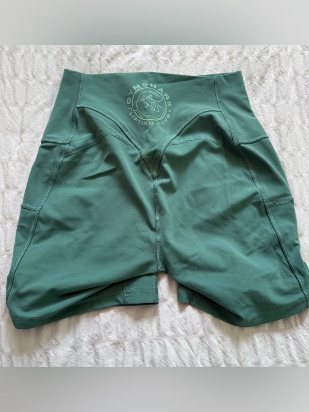 Gymshark Legacy - Ruched Tight Shorts - Hoya Green